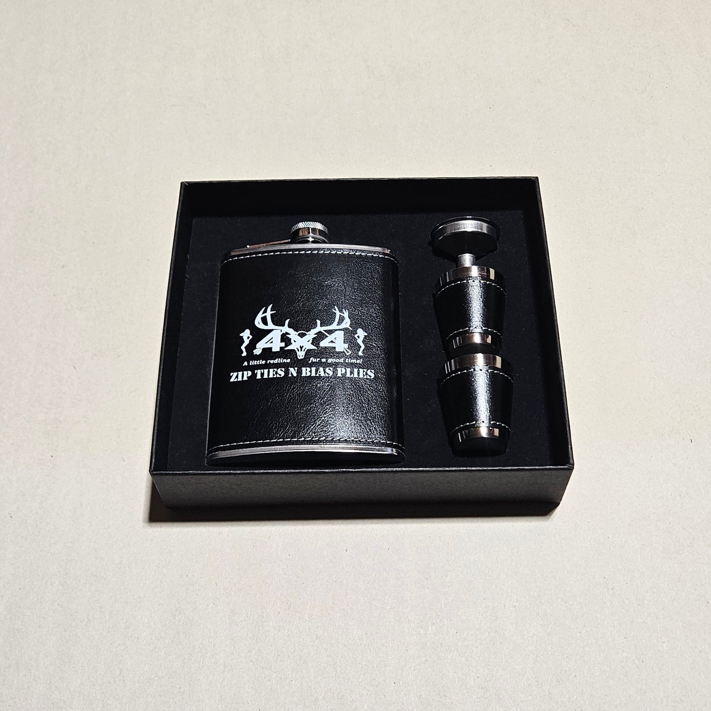 Leather Flask Set (Black - Fur A Good Time)